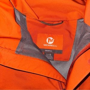 Clean Merrell light rain jacket